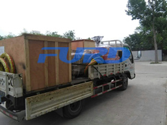 福瑞德機械小型灌縫機，手扶壓路機，灌縫膠及時發(fā)貨